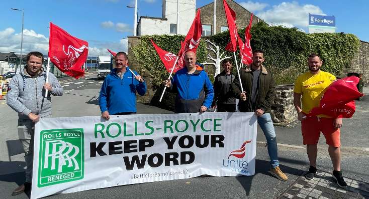 rolls-royce-barnoldswick-picket-line-lg.jpg