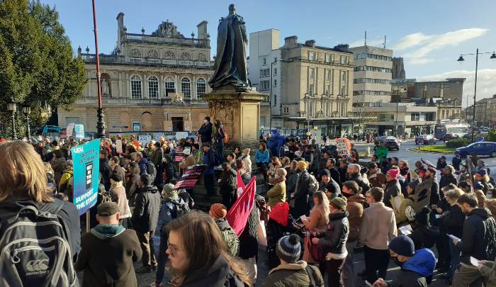 bristol-ucu-picket-line-1-lg.jpg