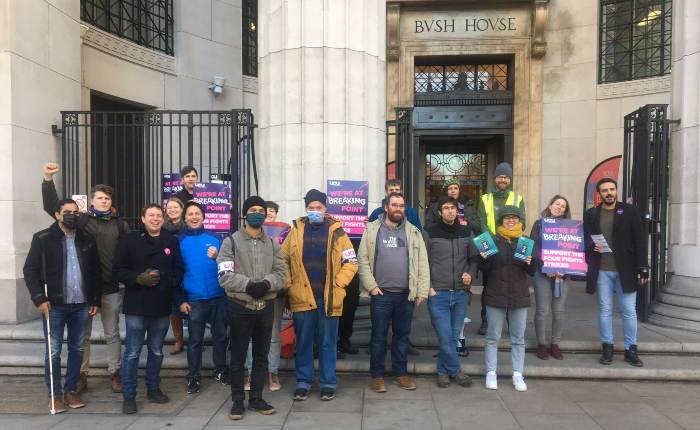 lse-ucu-picket-line-lg.jpg
