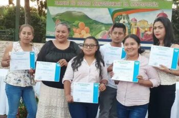 womenreceivetheirdiplomasfromthenationaltec copy | MR Online | Women receive their diplomas from the National Technology Institute INATEC where 62 of those enrolled are women Sourceradiolaprimerisimacom | MR Online